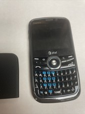 Pantech Vega Link P7040 - Black  AT T  Cellular Phone Part Only