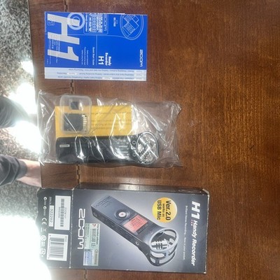 ZOOM H1 version 2.0 Portable Digital Audio Recorder Mic Hi Quality NIB