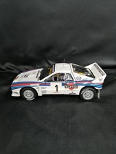 KYOSHO 1/18  LANCIA 037 RALLY MARTINI 674974