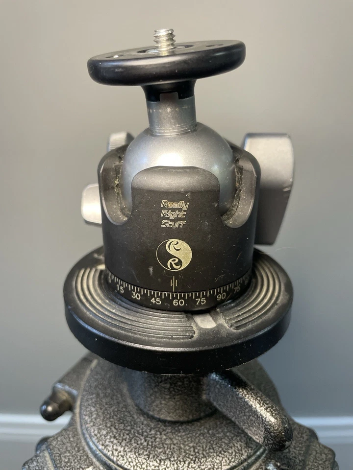 Gitzo G1349 MK2 Carbon Fiber Tripod w/ RRS BH-55 Ball Head - Image 3 of 4