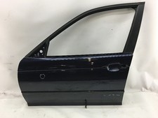 BMW 3er E46 T�r links vorne Fahrert�r T�rscheibe vor Facelift Orientblau 317