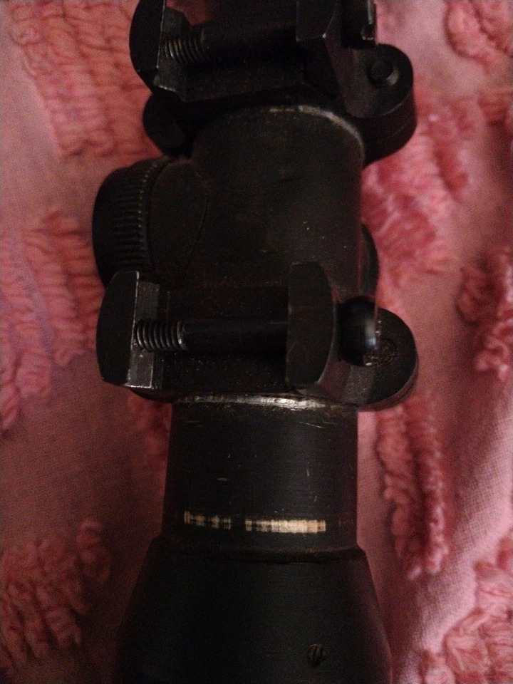 Mira para rifle Leapers de colección salió de un rifle de asalto SKS con montajes Foto 4 de 4