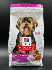 Hill's Science Diet Small & Mini, Adult 1-6, 4.5 Pound (Pack of 1), White 