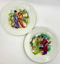 PAIR OF DELIGHTFUL CABINET PLATES, JAPANESE MAN & WOMAN, HUTSCHENREUTHER SELB