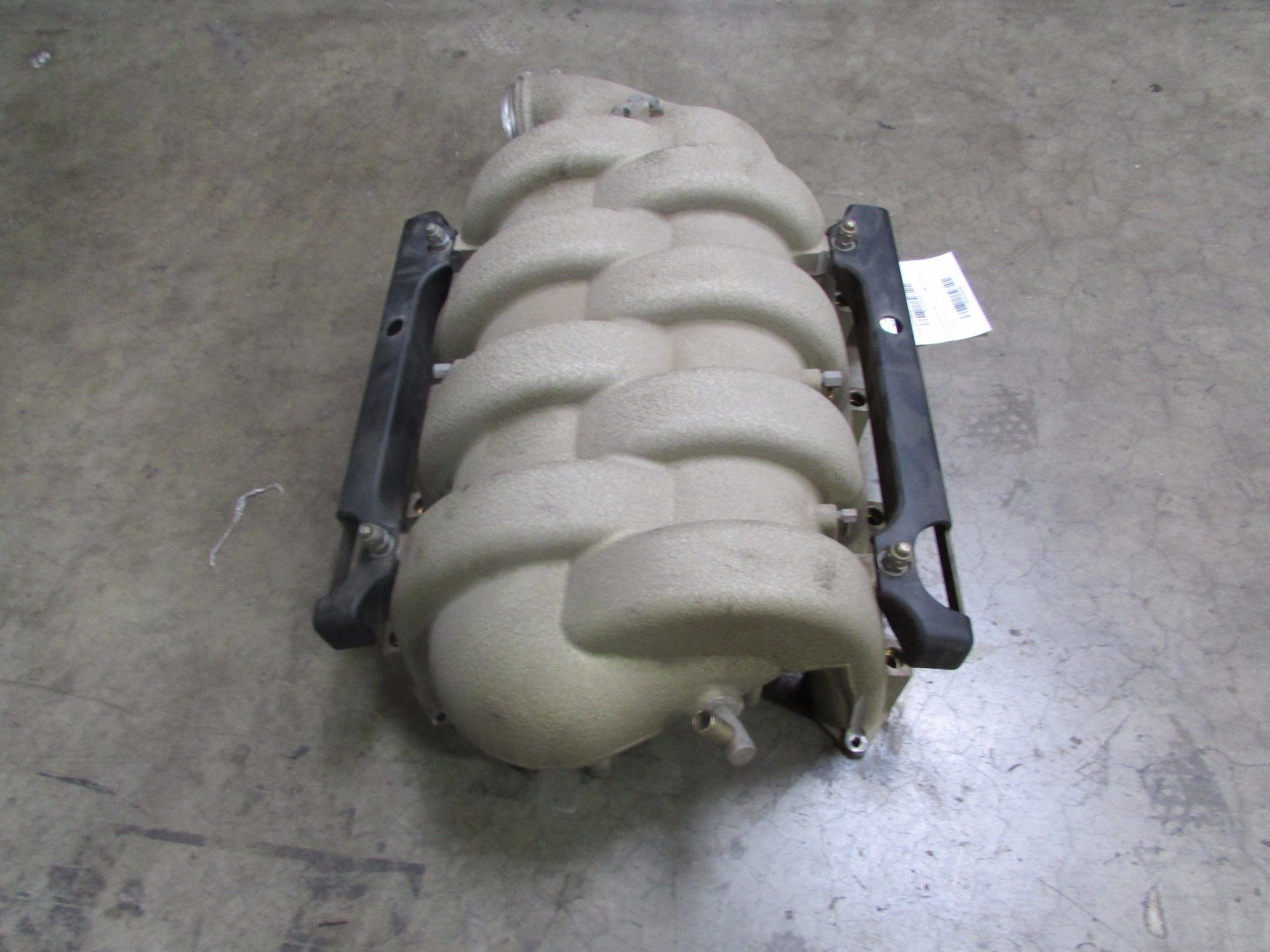 Maserati Coupe, Intake Manifold, P/N 186239, Used