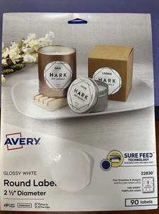 Avery Round Print-To-The-Edge Labels, 2 1/2"" Dia, Glossy White, 90/pack"