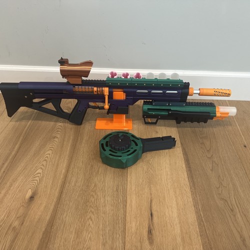Sillybutts Cynthia Dart Blaster W/ Skeleton Key Silly Shell Blaster