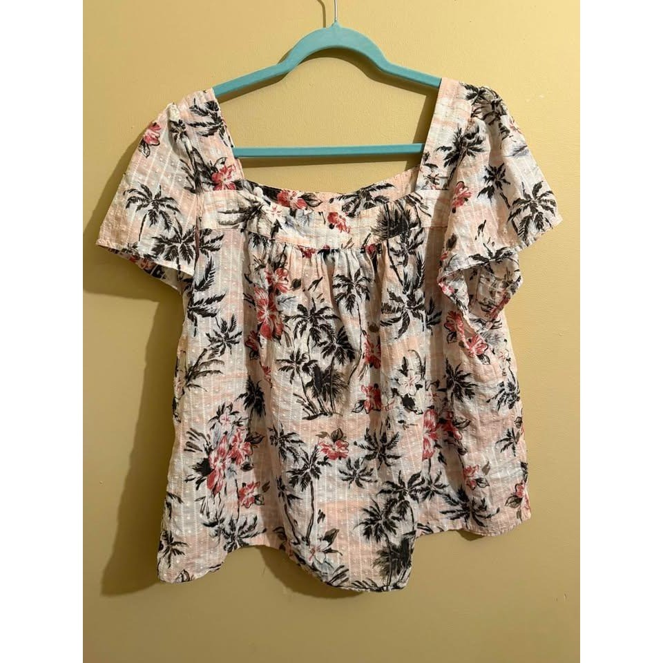 Torrid Women Plus Size 2 Tropical Palm Tree Floral Square Neck Dobby Blouse Pink