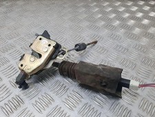 Porte arrière et accessoires Ford TAUNUS