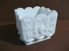Vtg Westmoreland Uranium Milk Glass Planter: Grapes Motif: EUC