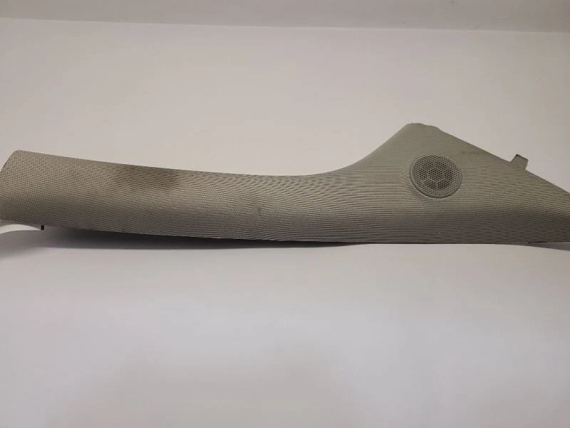 Buick Encore 2013-2016 parabrisas derecho moldura de pilar Foto 2 de 4