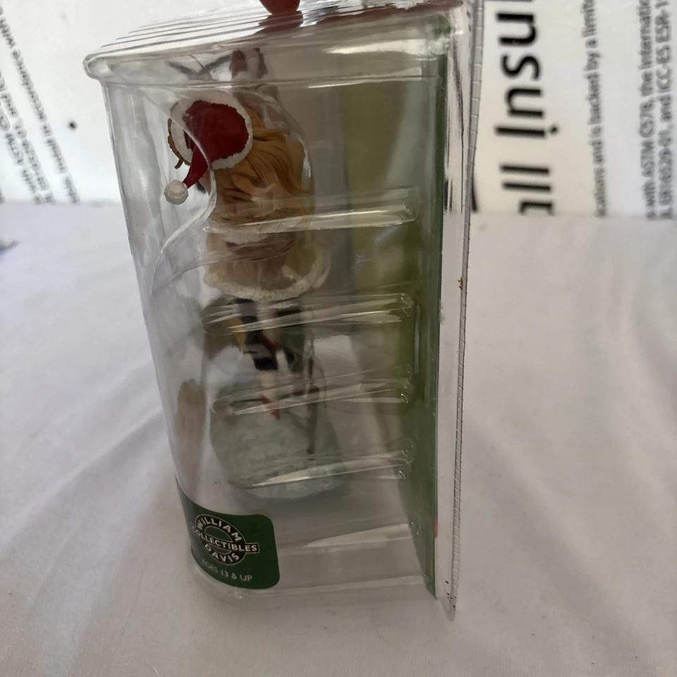 Figura de Navidad McFarlane's Twisted X-Mas Mrs. Claus variante rubia 2007 sellada Foto 2 de 4