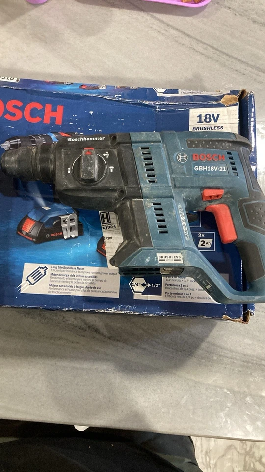 Paquete Bosch 18v - Taladro percutor rotativo SDS, herramienta oscilante y kit combinado de taladro Foto 3 de 4