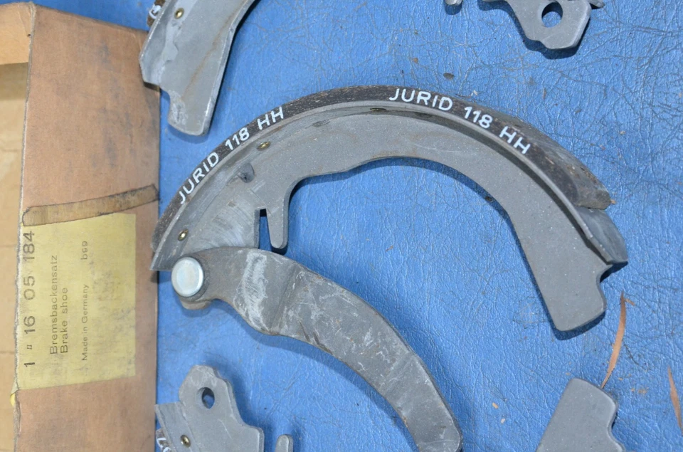 Juego de zapatas de freno traseras NOS 1963-1978 Opel Kadett A B C Olympia A GT 1605184 OEM Foto 4 de 4