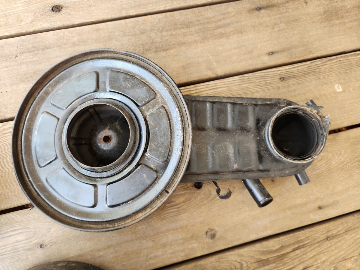 ランドクルーザー40 fj40 fj60 fj56 エアクリーナー　美品 ランドクルーザー40 fj40 fj60 fj56 エアクリーナー 美品