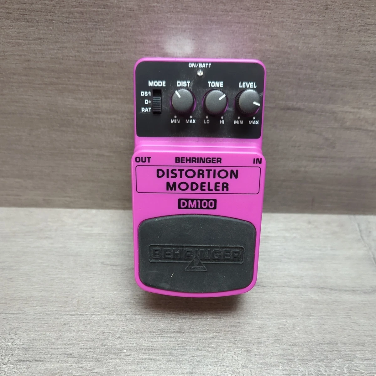 Behringer bod400. Behringer od300. Behringer ut300. Behringer od300. Behringer distortion modeler dm100 repair.