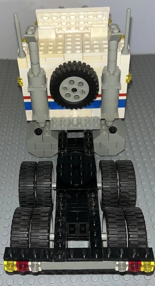Lego 5580 Model Team Highway Rig Set With Manual - Image 4 of 4