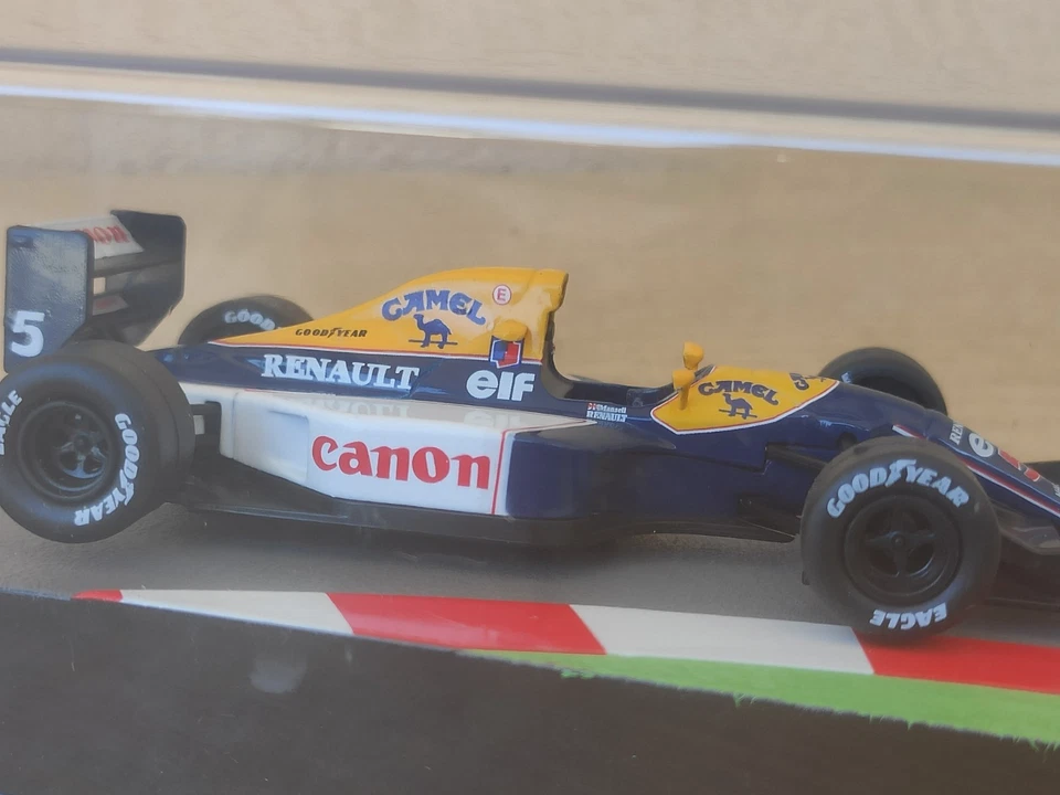 Williams FW14B 1992 Nigel Mansell Camel Formula 1 Modellino Die Cast 1/43  - Immagine 4 di 4