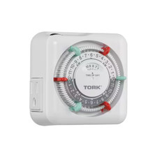 15 Amp 24-Hour Indoor Plug-In Heavy Duty Appliance Timer with 2-Outlet Receptacl