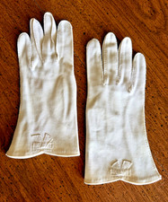 Vintage 1950 - 60s White Formal Cotton Women's Gloves Bow Appliqu  8  " x 3  "