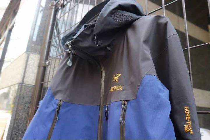 ARC'TERYX x Beams jacket 40th theta AR shell L size