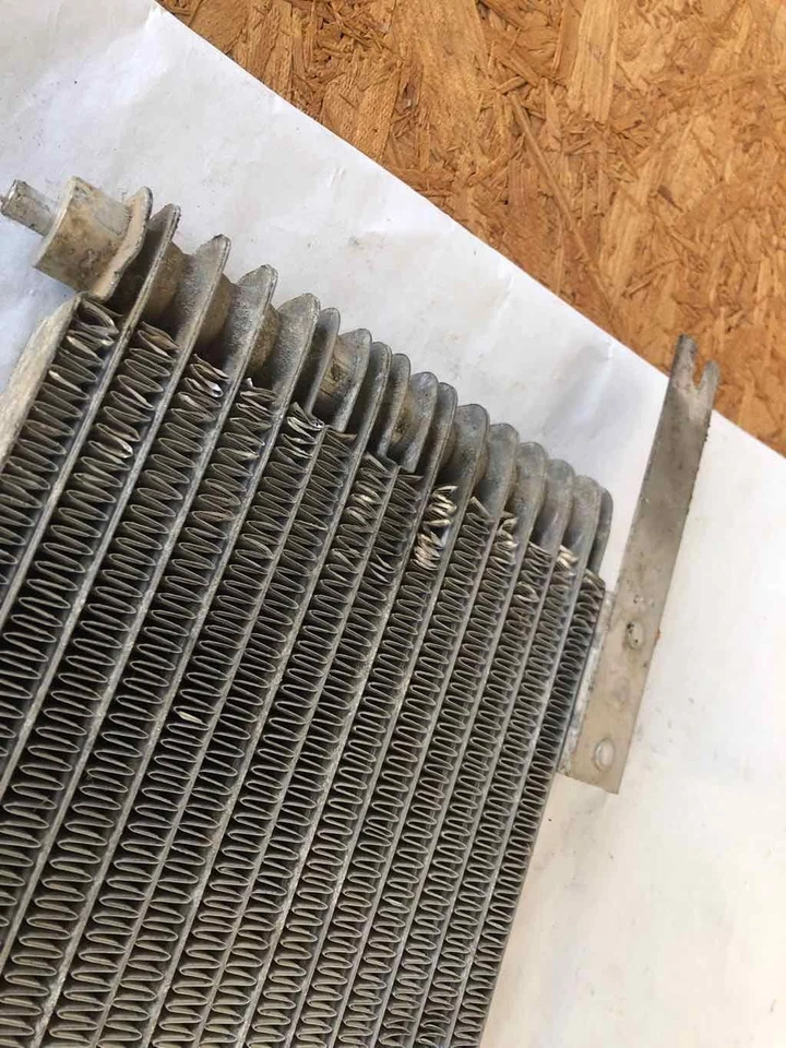 Ford Explorer XLS 2002-2005 4,0 L SOHC transmisión enfriador de aceite enfriador de transmisión Foto 3 de 4