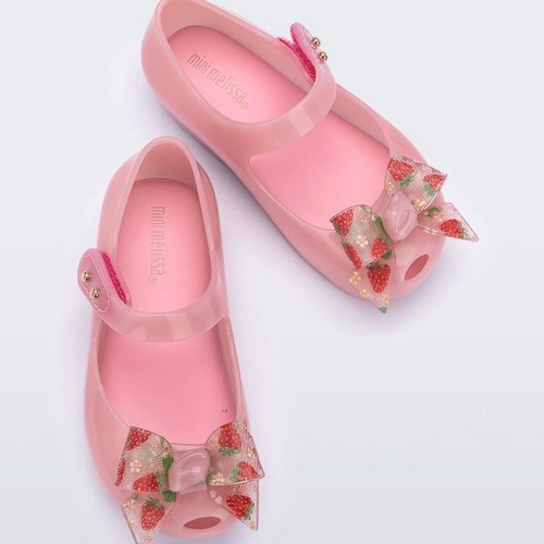 strawberry jelly sandals