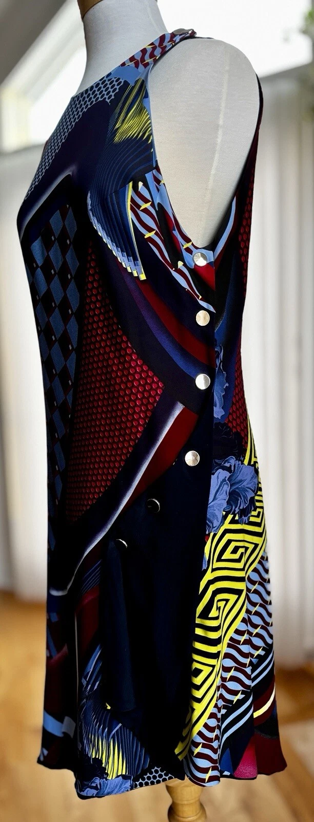 Abito da passerella asimmetrico stampato grafica Versace 44