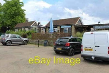 Photo 6x4 The blue rooms cafe Lambourne All in lower case.Part of Abrid c2016