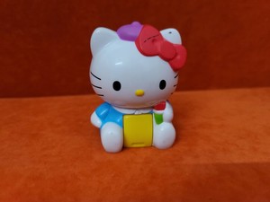 hello kitty mcdonalds toys 2000