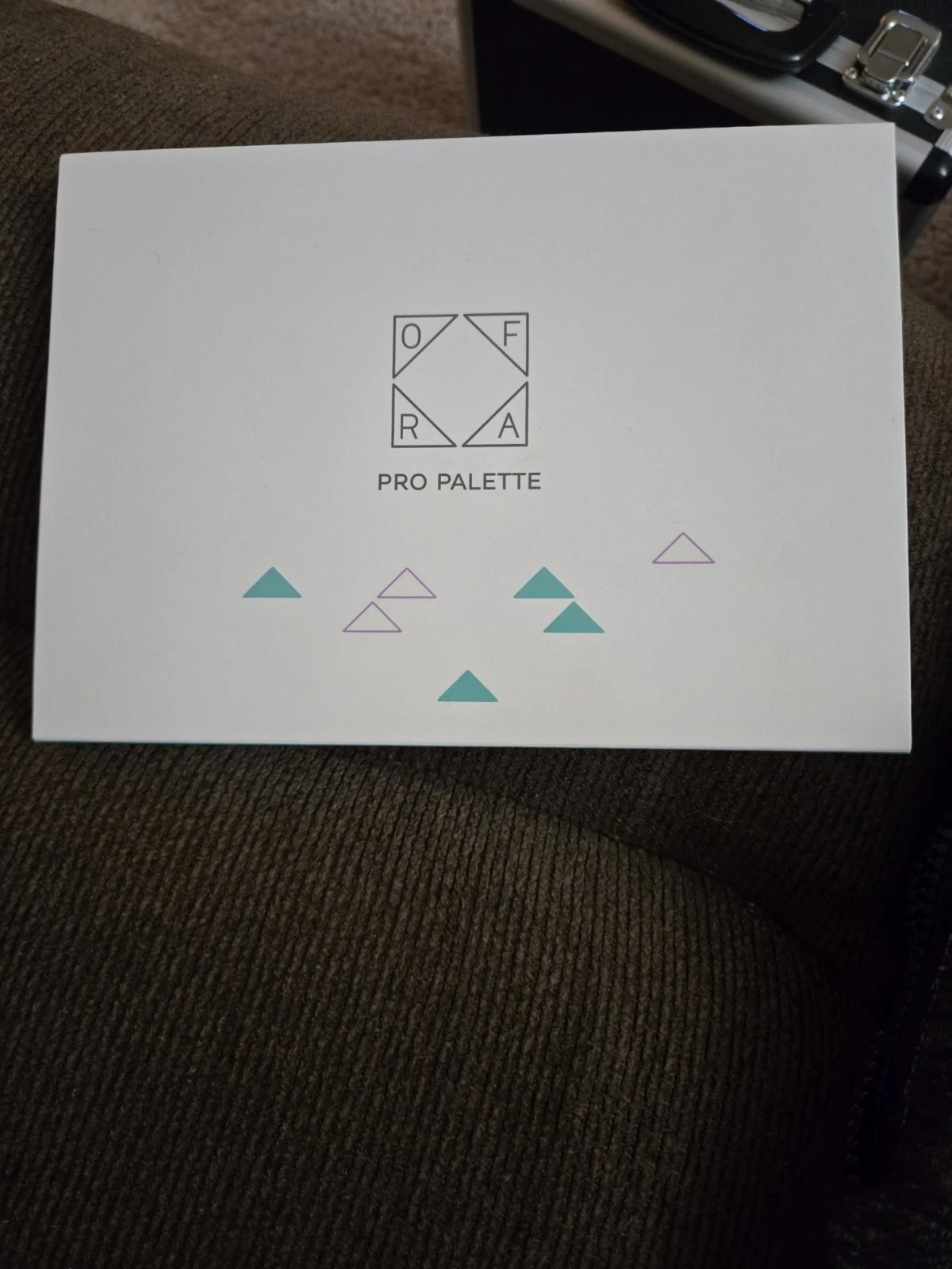 OFRA Makeup Pro Palette Professional Foundation Palette - NEW, NIB
Opens in a new window or tab