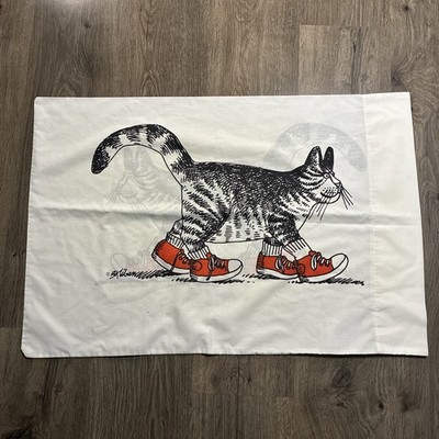 Vintage B KLIBAN CAT Burlington Red Sneakers PILLOWCASE Pillow Case Standard Usa