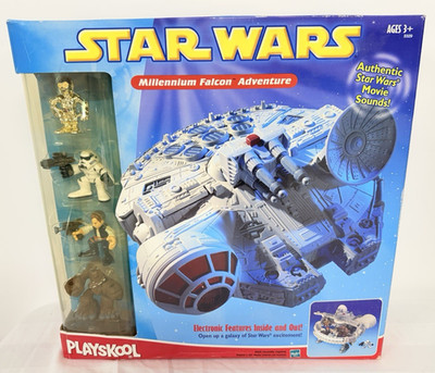 Star Wars Playskool MILLENNIUM FALCON ADVENTURE Hasbro New Old Stock Sealed 2002