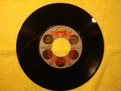 1982 THE BEATLES "THE BEATLES MOVIE MEDLEY" 45rpm 7"