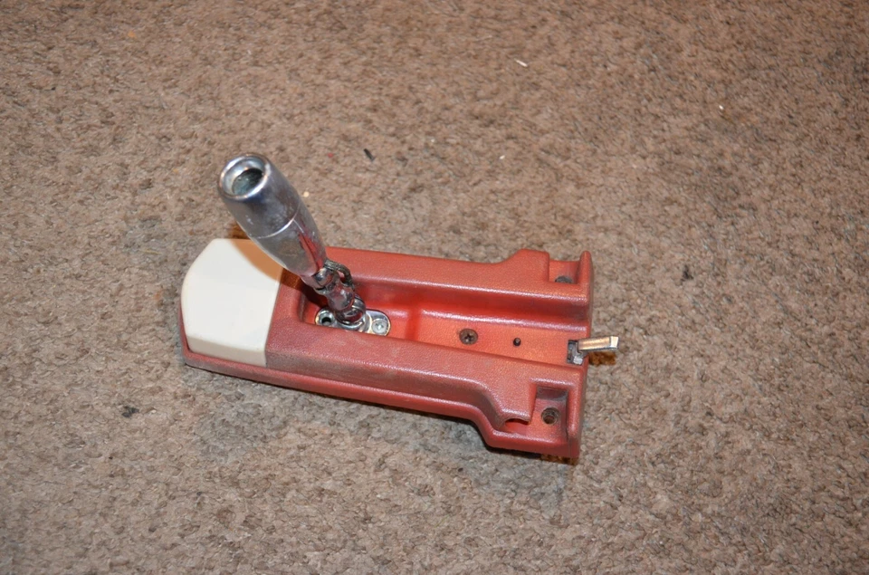 1974-1978 FORD MUSTANG II 2 OVERHEAD DOME LIGHT SPOTLIGHT MOUNT FOR PARTS ONLY!! Foto 3 de 4