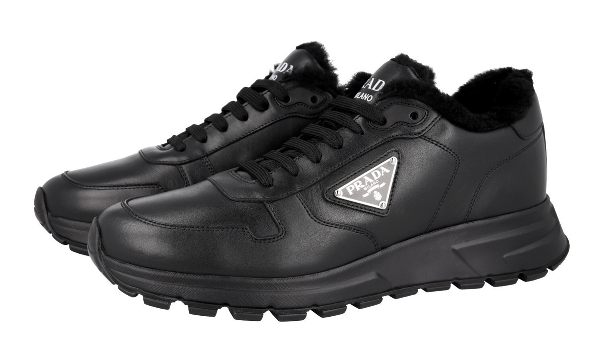 スニーカー PRADA NYLON AND SUEDE LEATHER SNEAKERS Prada Collapse Nylon and Suede Open-Back Sneakers | Neiman