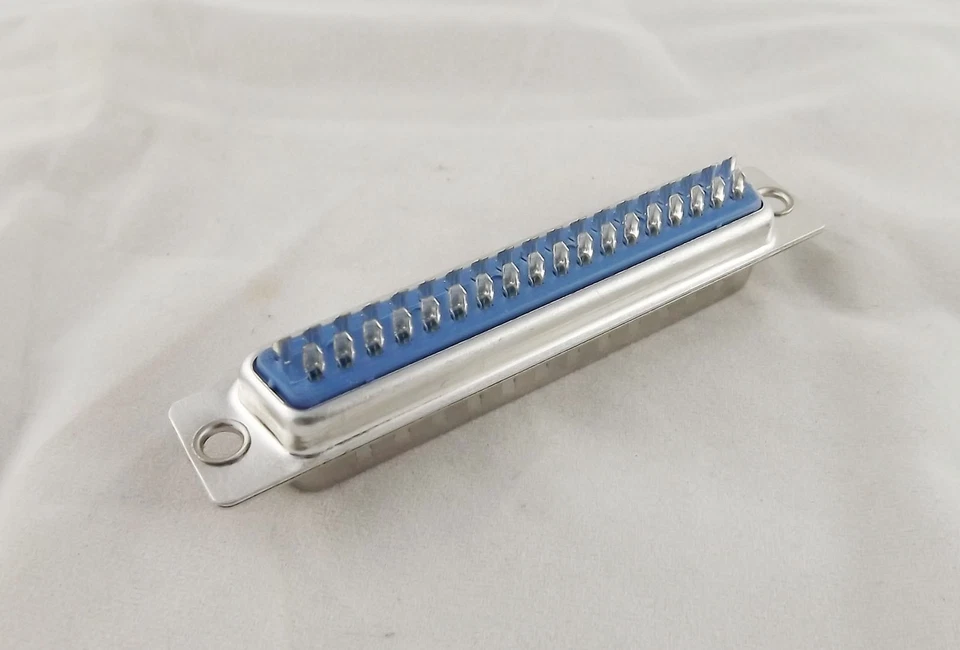 1pcs D-SUB 37 Pin DB37 Male Plug Solder Type Straight Adapter Connector 2 Rows - Image 3 of 4