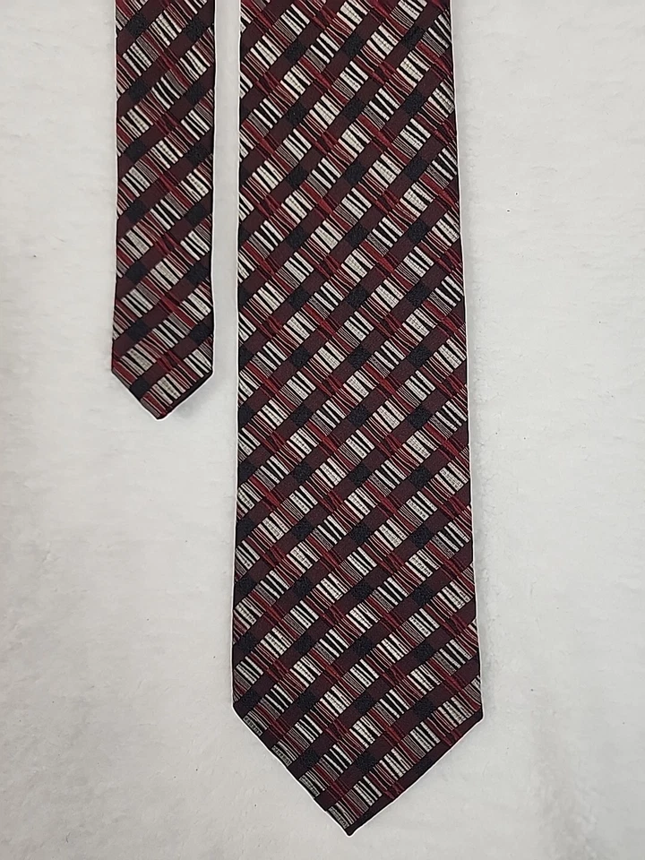 JHANE BARNES Mens 100% Silk Necktie JAPAN Designer Geometric Red Grey Silver EUC - Image 4 of 4