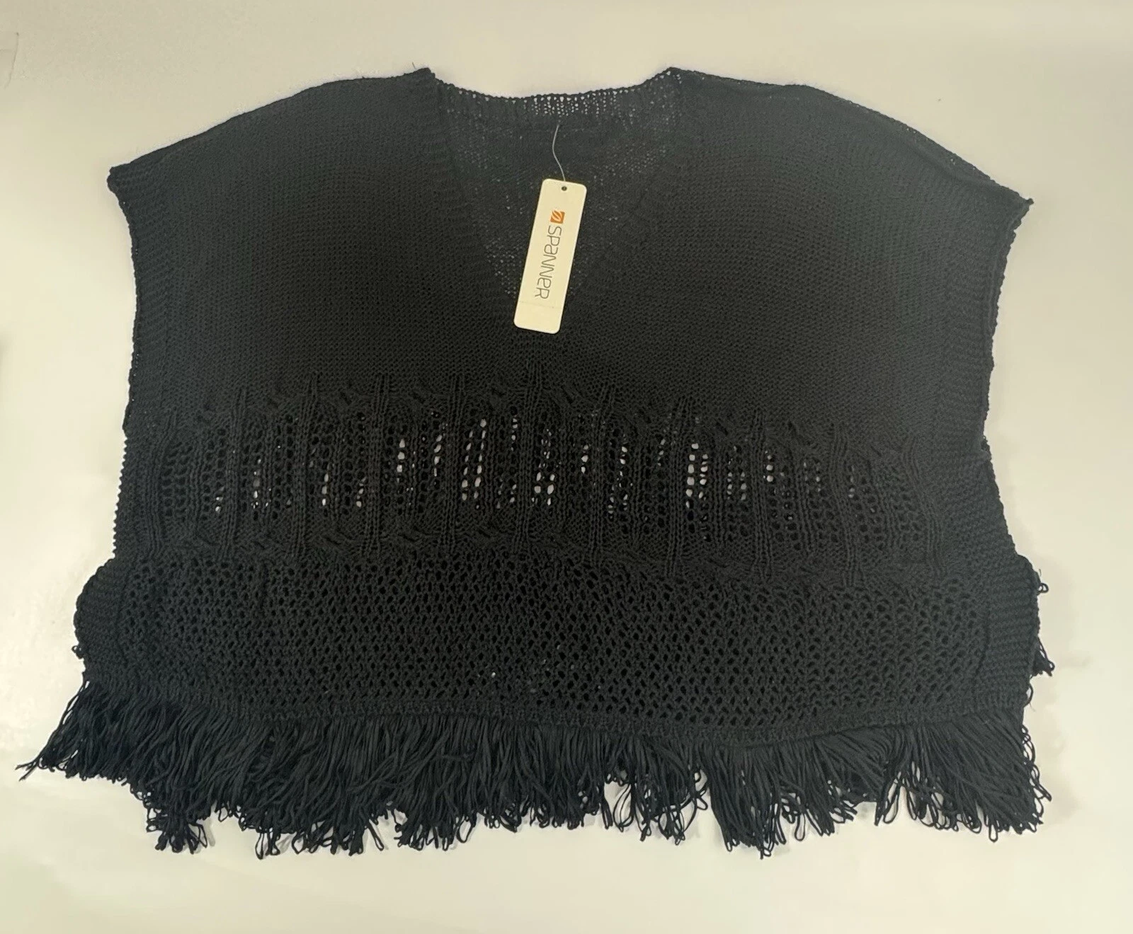 NEW Spanner Knit Sweater Poncho Boho Crochet Fringed One size Black Women’s