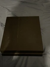 Sony PlayStation 4 (500 GB) Home Console - Black Used