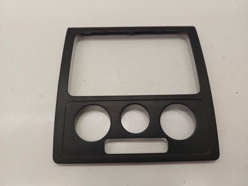 Volkswagen Caddy 2006 Radio GPS Head Unit Trim 2K0858061A