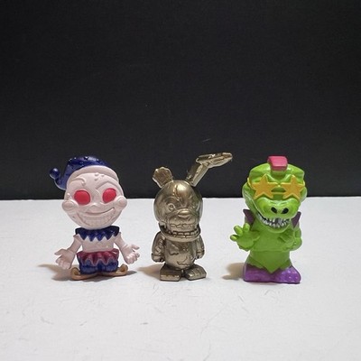 Five Nights At Freddy s FNAF SB Phatmojo Montgomery Springtrap Moondrop Lot