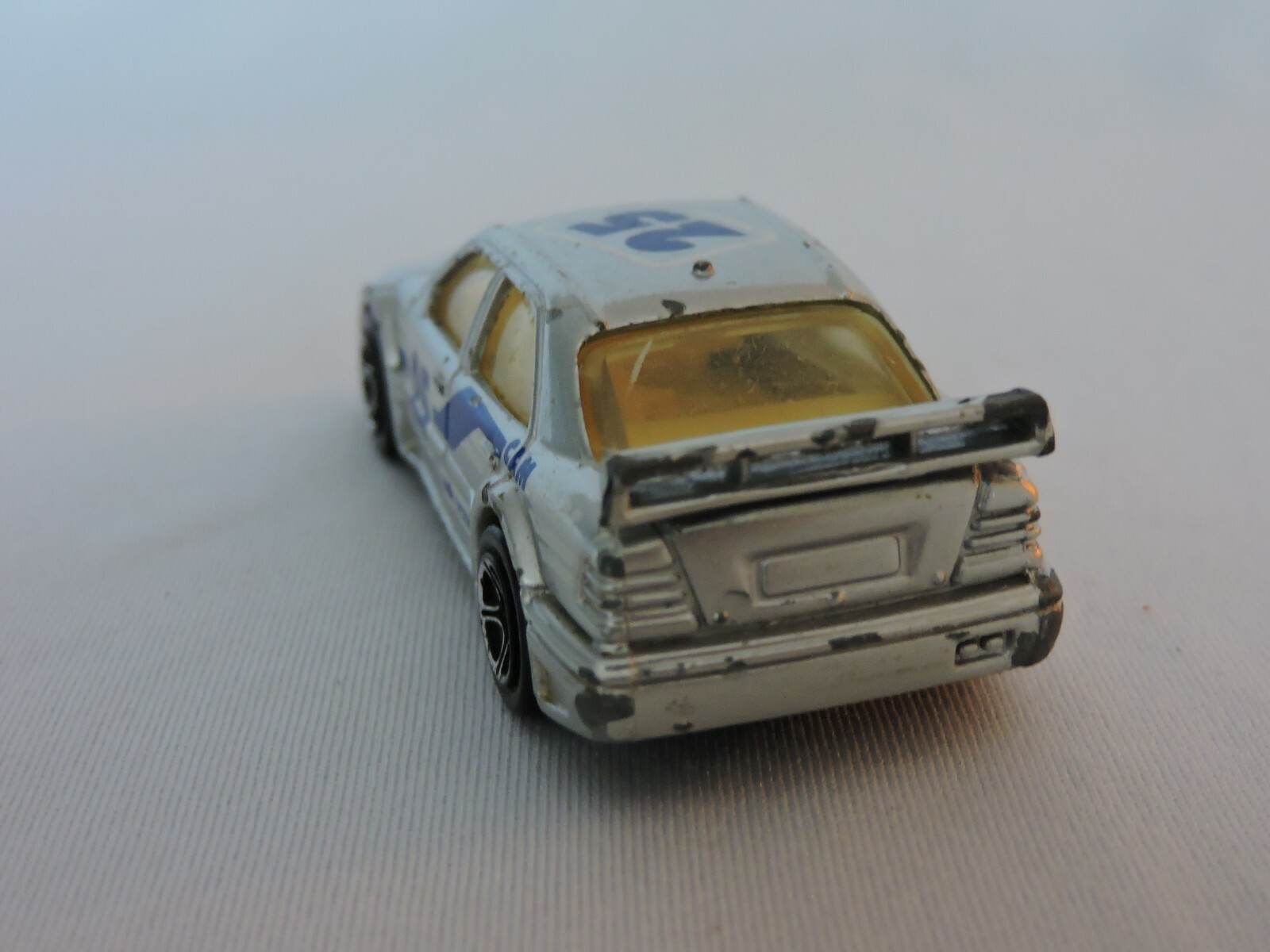 Picture 4 of 6