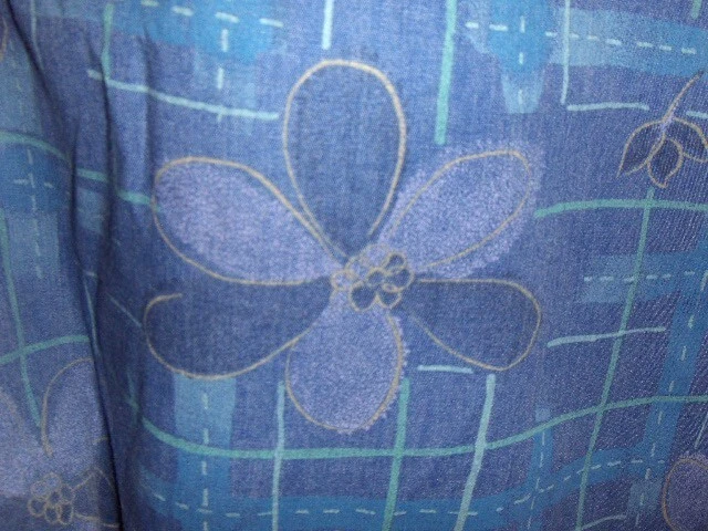 Scrub Craft flowers scrub top - Large - Image 2 of 3