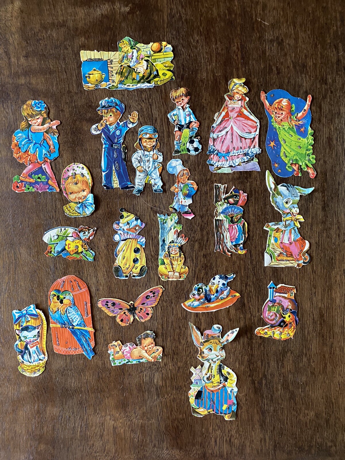 By La Cenicienta Spanish Cut Paper Fairy Tales Lot
