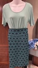 2-piece outfit - LuLaRoe Cassie skirt and Perfect T tee top mint green black NEW