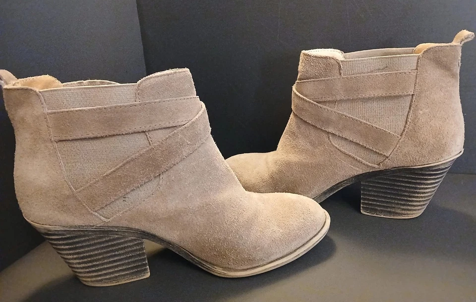 Botines Sole Society Cuero Gamuza Tostado Hebilla Talla 8.5 INL#459 Foto 4 de 4