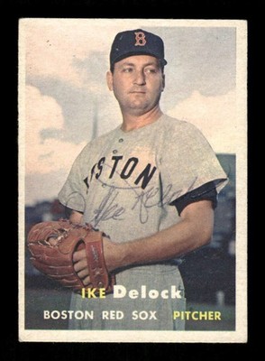 1957 Topps 63 Ike Delock signed auto autograph  BXCP60