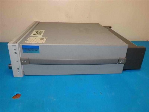 Hewlett Packard Agilent 8657A Signal Generator 0.1-1040 MHz Made in UK w/o Fan - Picture 7 of 11