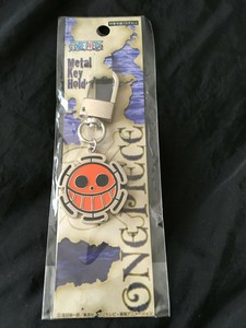 One Piece Trafalgar Law Llavero Llavero De Metal Ebay
